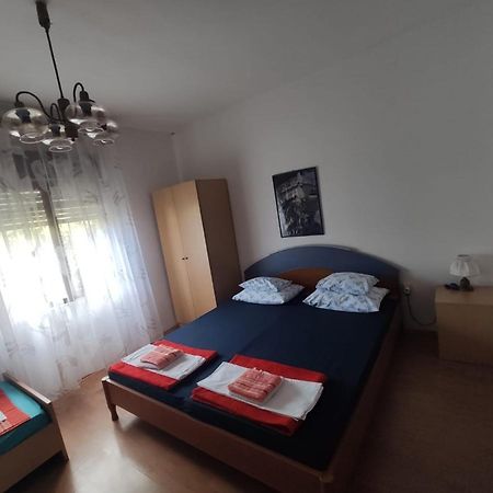 Family Apartment Near Beach Biograd Na Moru Exterior foto